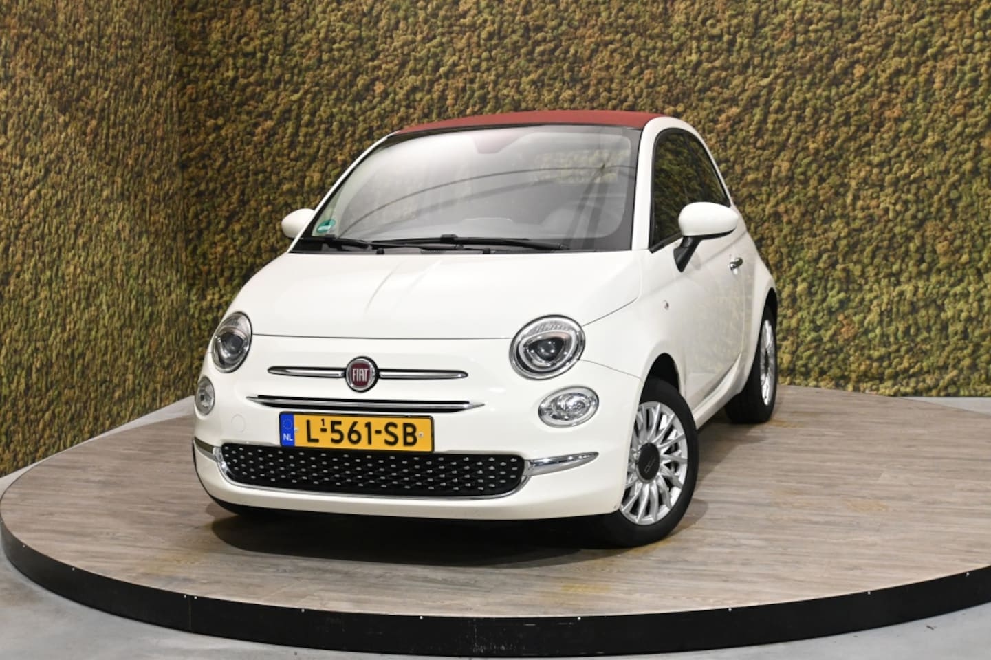 Fiat 500 C - 1.2 Lounge carbrio - AutoWereld.nl