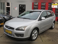 Ford Focus Wagon - 1.6-16V Futura , AIRCO