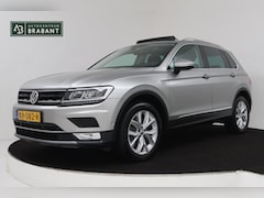 Volkswagen Tiguan - 2.0 TSI 4Motion Highline (PANORAMADAK, STOELVERWARMING, CAMERA, CARPLAY, GOED ONDERHOUDEN)