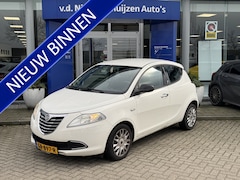 Lancia Y(psilon) - Ypsilon 1.2 Gold Airco 5 Deurs info;F.Bogaars 0492588956