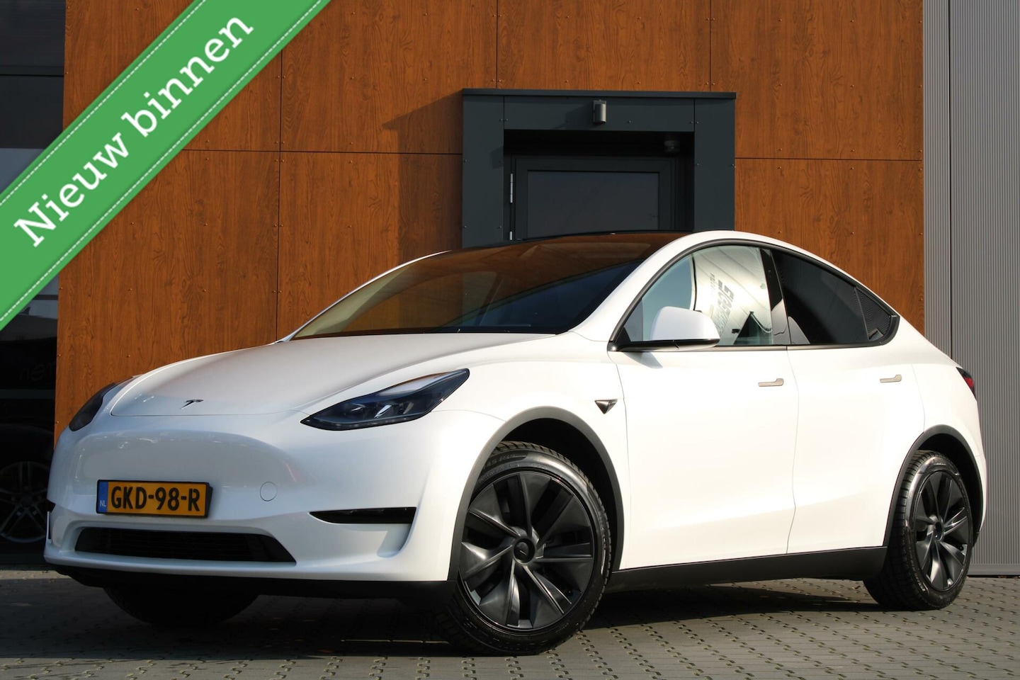 Tesla Model Y - RWD 58 kWh | Autopilot | Navi | Leder | Camera - AutoWereld.nl