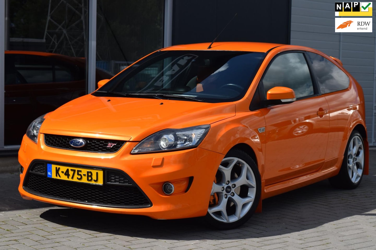 Ford Focus - 2.5 ST | Keyless-Go | Xenon | Clima | Nwe APK bij Afl. - AutoWereld.nl