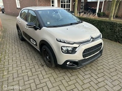 Citroën C3 - 1.2 met zeer lichte schade