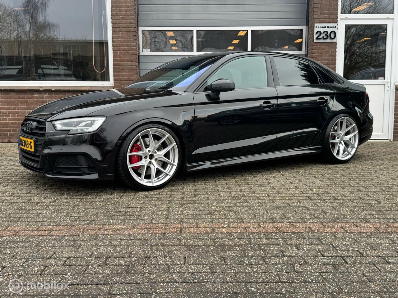 Audi S3 - 2.0 TFSI QUATTRO DSG XENON/LEDER/ECC-AIRCO/NAVI/LED - AutoWereld.nl