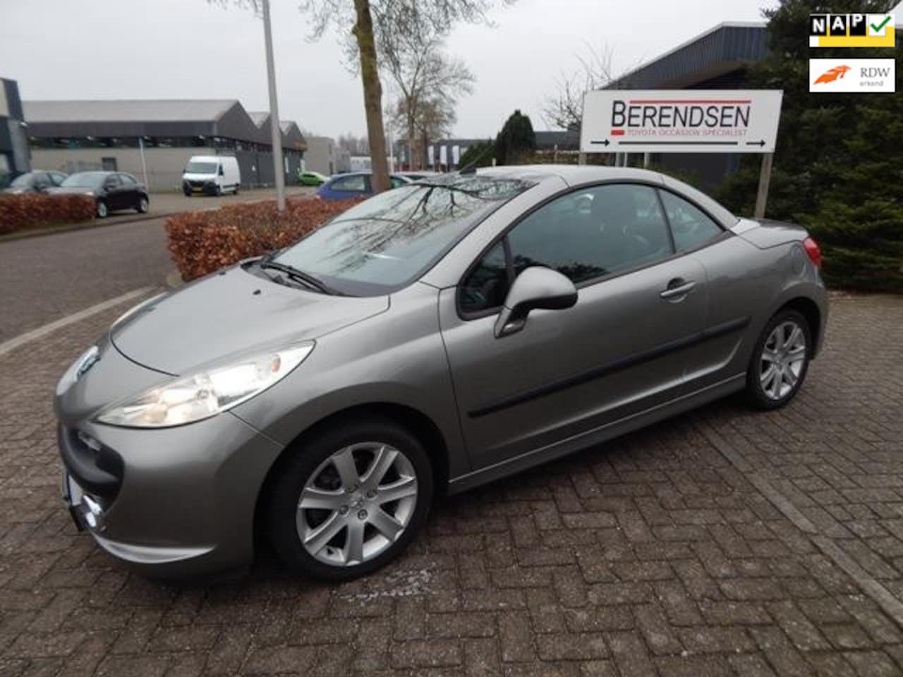 Peugeot 207 CC - 1.6 VTi Première 1.6 VTi Première - AutoWereld.nl