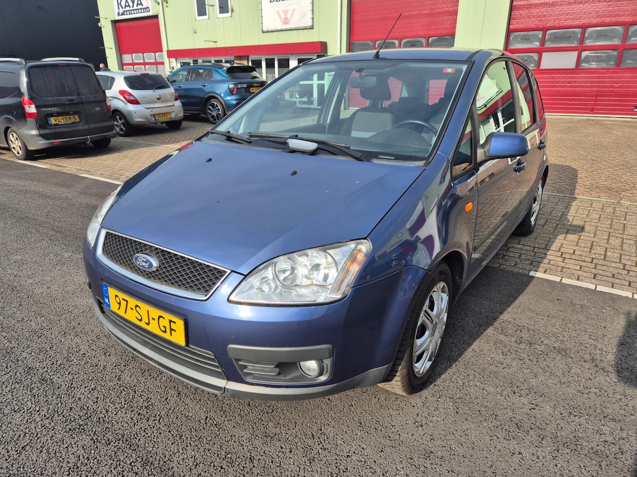 Ford Focus C-Max - 1.8-16V Futura Airco NAP - AutoWereld.nl