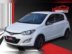 Hyundai i20 - 1.2i i-Go Airco Cruise PDC Stoelverwarming 5Drs