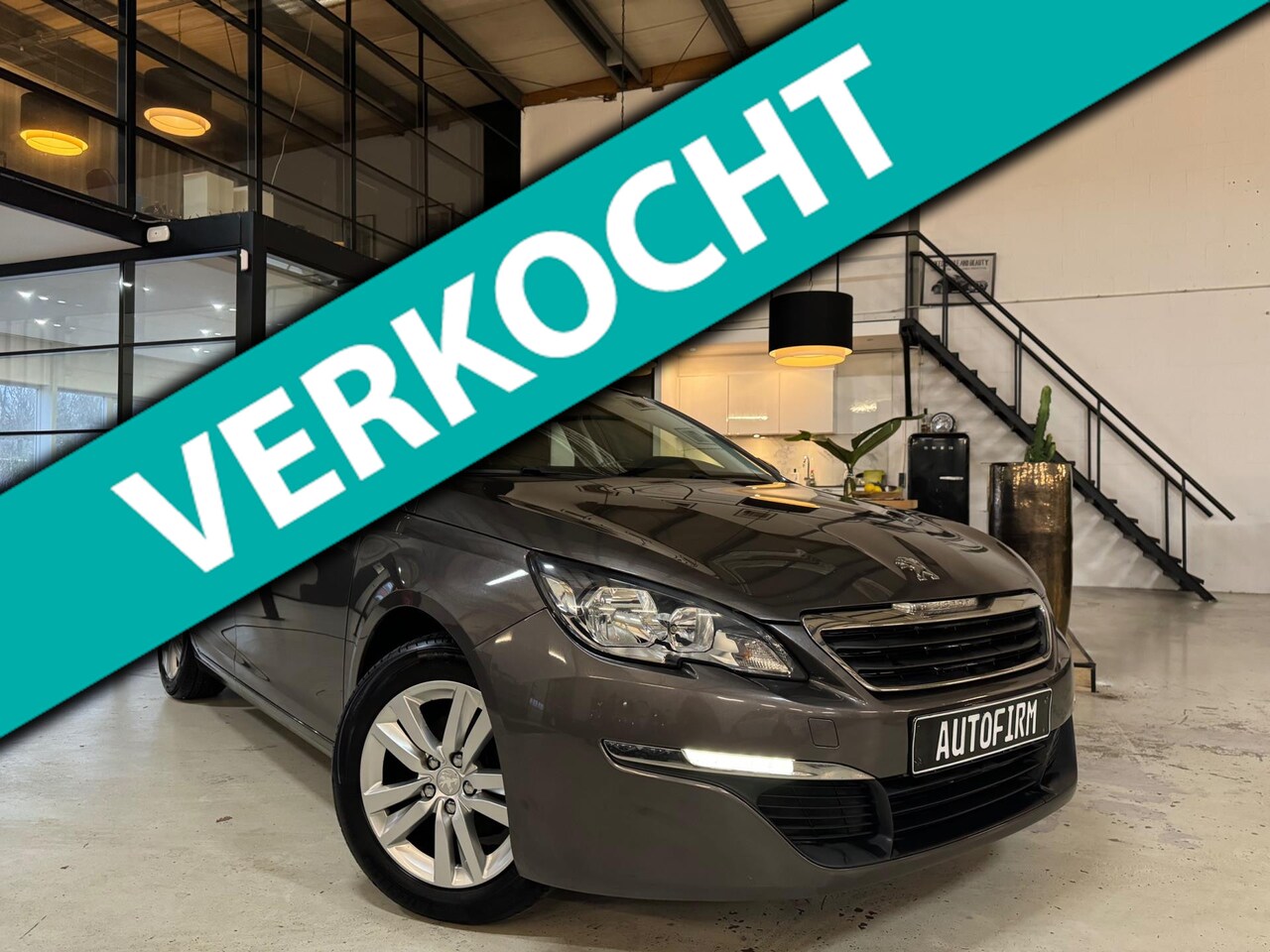 Peugeot 308 - 1.6 Active|Dealer onderhouden|Trekhaak|Cruise control|Parkeersensoren|Bluetooth| - AutoWereld.nl