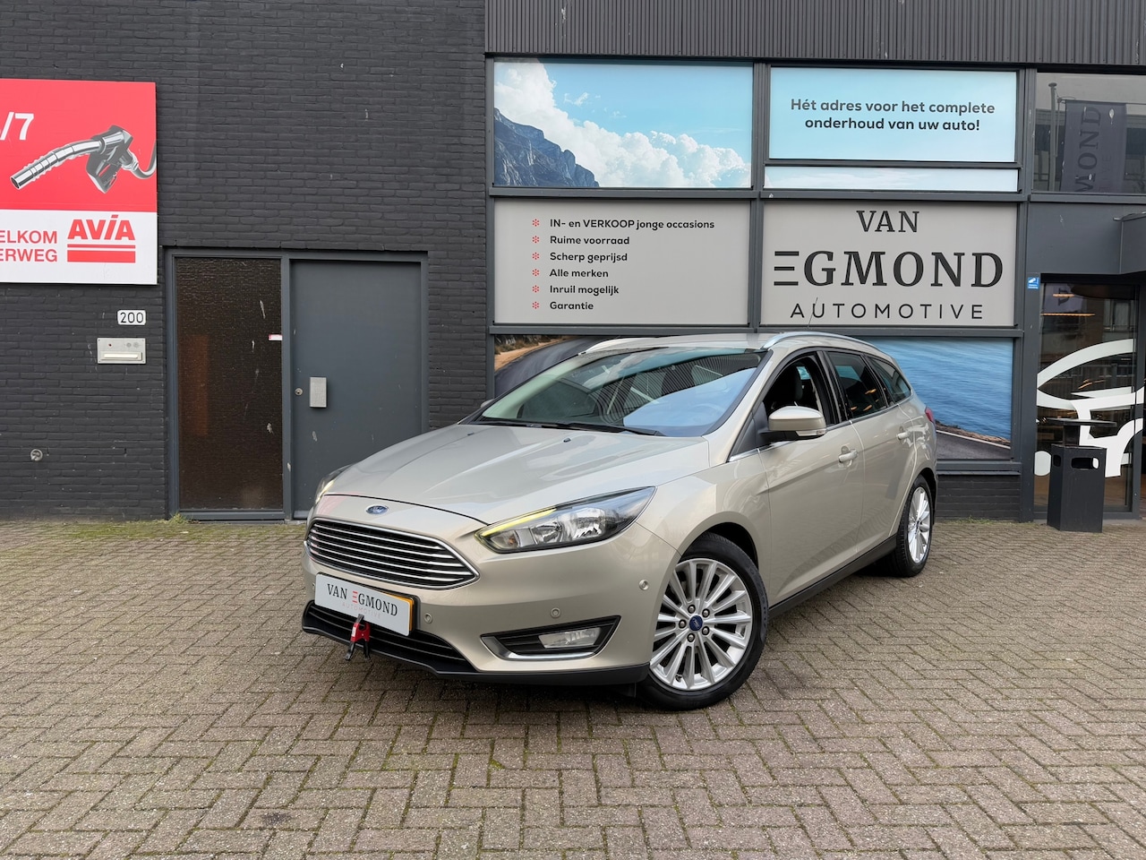 Ford Focus Wagon - 1.0 First Edition 1.0 First Edition - AutoWereld.nl