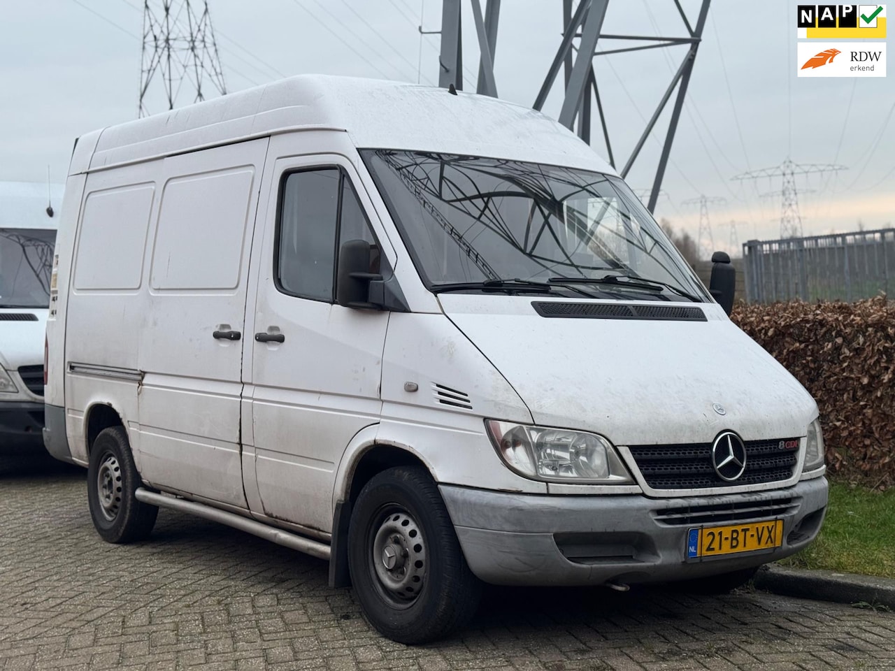 Mercedes-Benz Sprinter - 308 CDI 2.2 300 HD RR | LAADKLEP|CAMERA - AutoWereld.nl