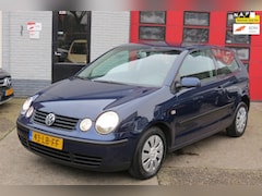 Volkswagen Polo - 1.4-16V Comfortline , AUTOMAAT , 179.000 km