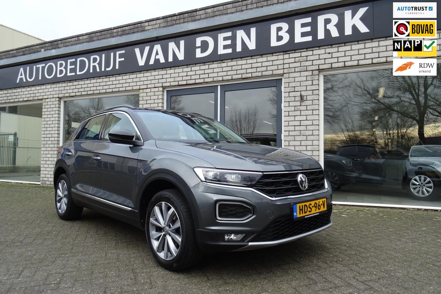 Volkswagen T-Roc - 1.5 TSI ACT Comfortline Style Business DSG - AutoWereld.nl