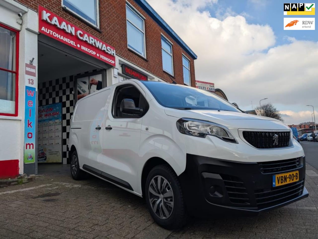 Peugeot Expert - 231S 2.0 BlueHDI 120 Premium 231S 2.0 BlueHDI 120 Premium - AutoWereld.nl