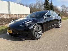 Tesla Model 3 - Standard RWD Plus 60 kWh / LEER / PANORAMADAK / AUTOPILOT / 114DKM NAP / INCL BTW