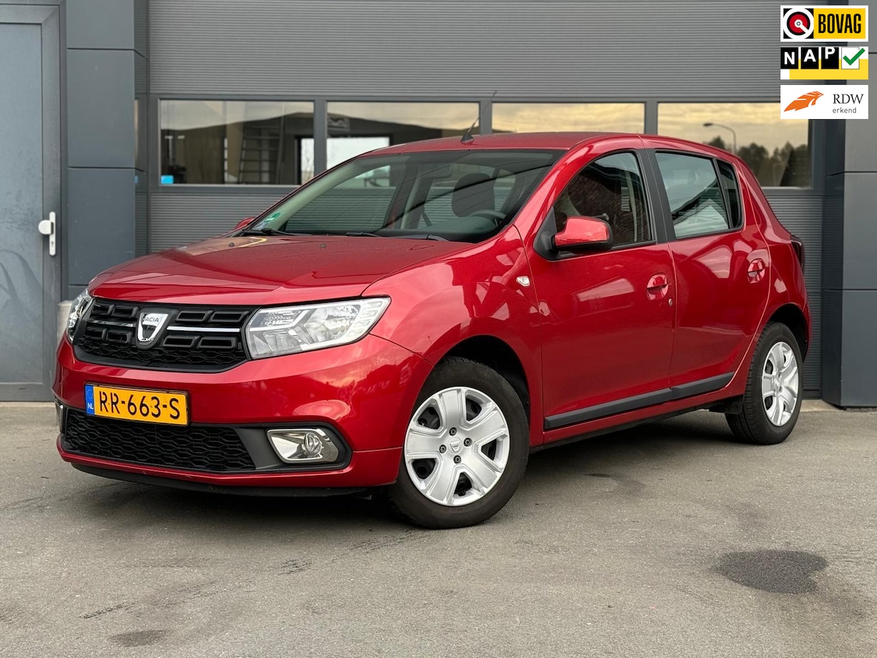 Dacia Sandero - 0.9 TCe Laureate 90pk Easy-r S&S 2018 Rood - AutoWereld.nl