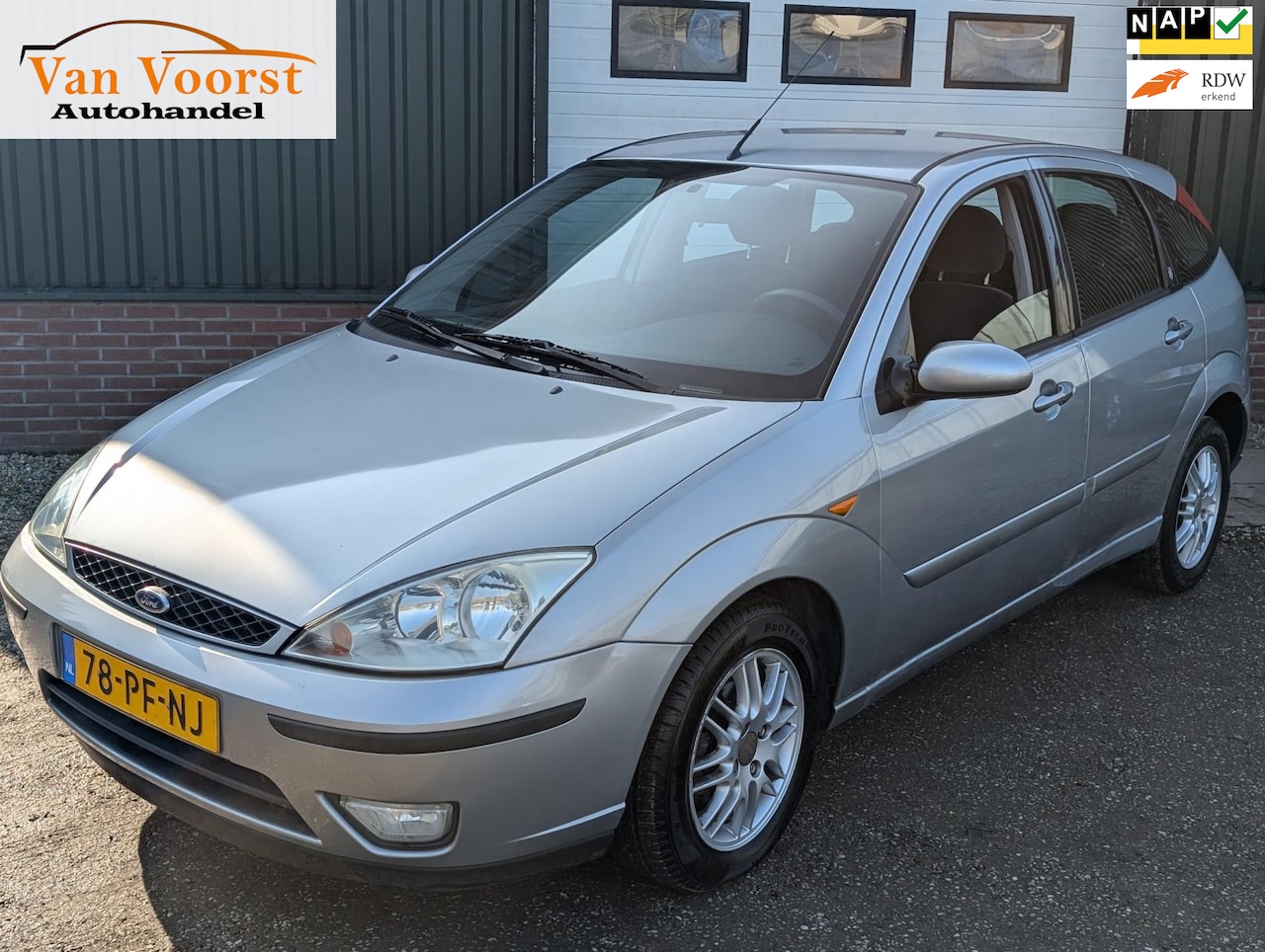 Ford Focus - 1.6-16V Ghia AUTOMAAT AIRCO RIEM V.V. APK 5 deurs - AutoWereld.nl