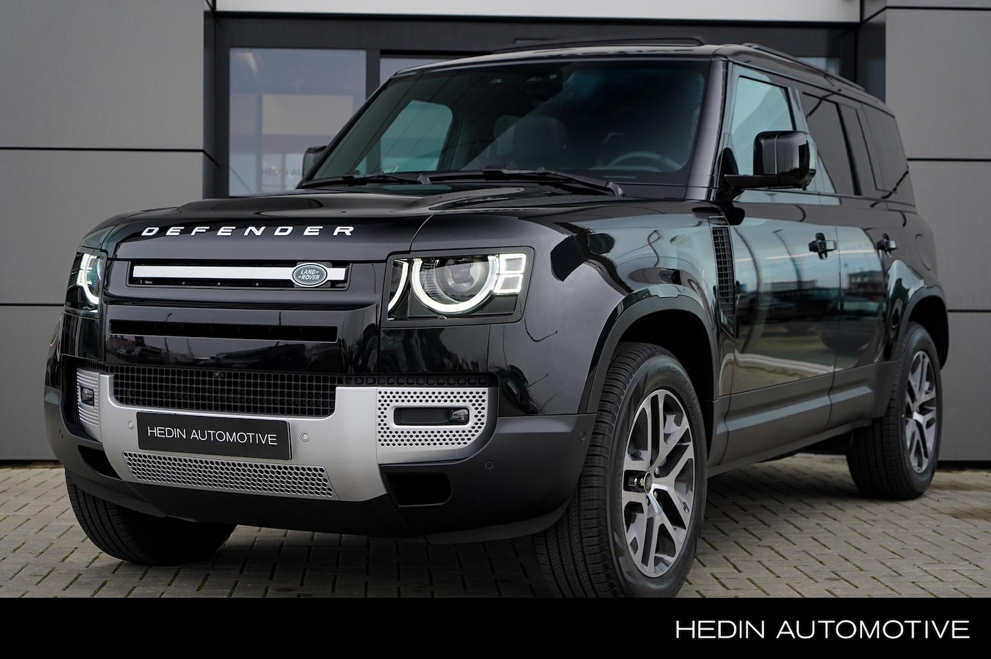 Land Rover Defender 110 - P300e S - Schuifdak - Premium LED - Cold Climate Pack - AutoWereld.nl