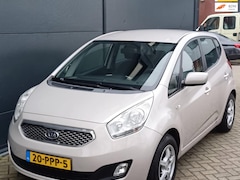 Kia Venga - 1.4 CVVT Seven Navigatie Lmv Nap