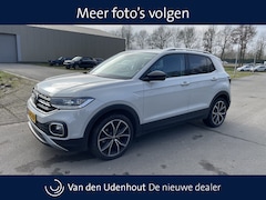 Volkswagen T-Cross - 1.0 TSI 110pk Style DSG / Navigatie / Camera / LED / Apple Carplay