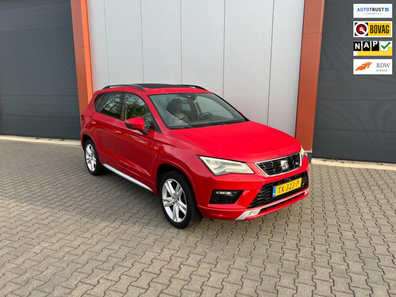 Seat Ateca - 1.5 TSI FR Business Intense | Pano | Standkachel | Leer - AutoWereld.nl