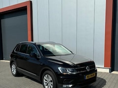 Volkswagen Tiguan - 1.4 TSI Comfortline Business