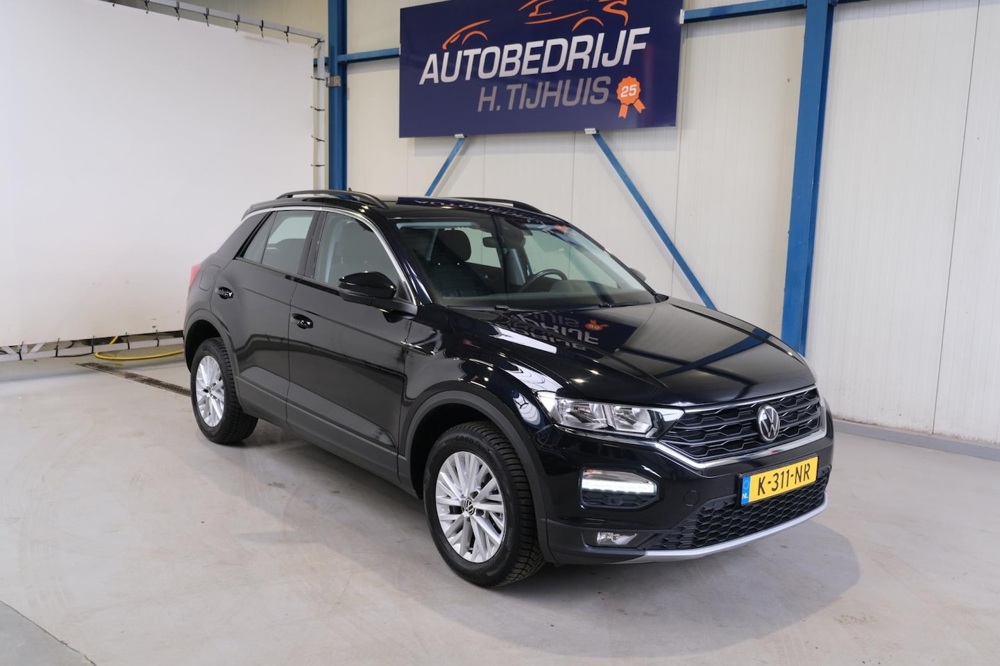 Volkswagen T-Roc - 1.0 TSI Style - N.A.P. Airco, Cruise, Navi, PDC. - AutoWereld.nl