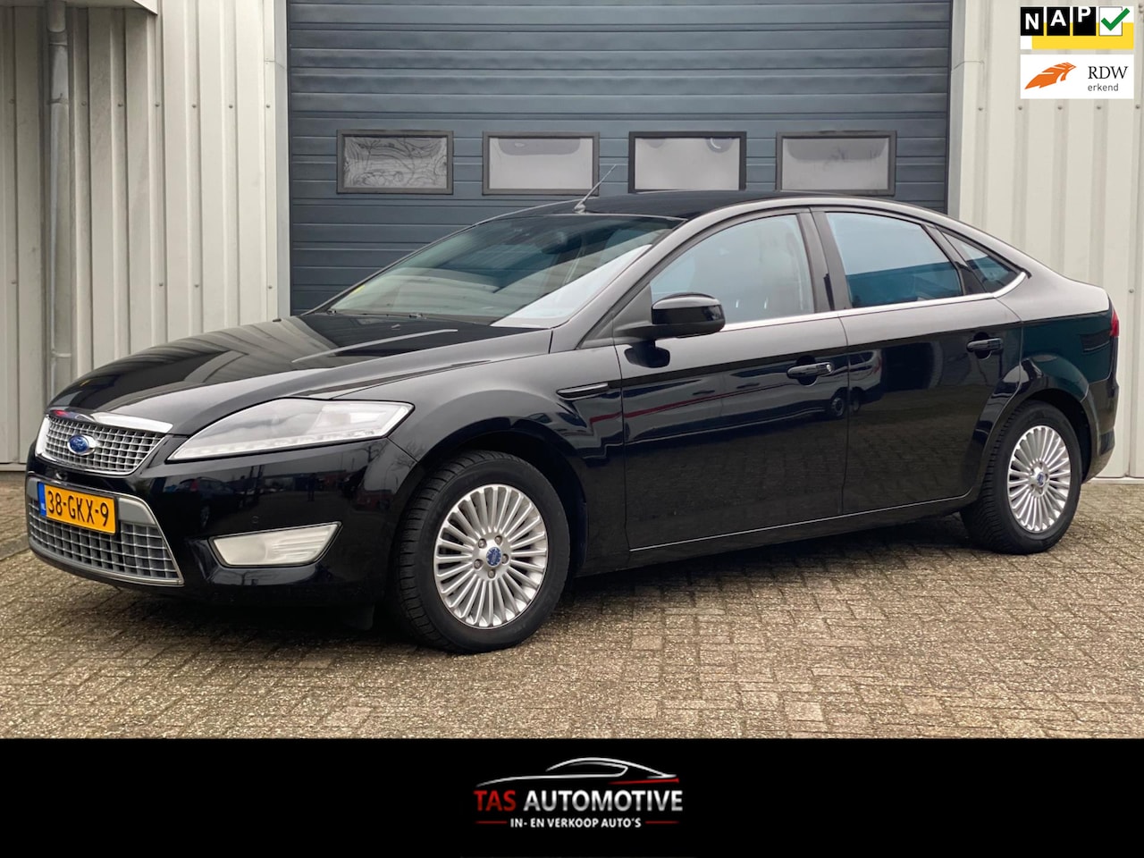 Ford Mondeo - 2.0-16V Titanium CARPLAY / CLIMA / CRUISE / PDC - AutoWereld.nl