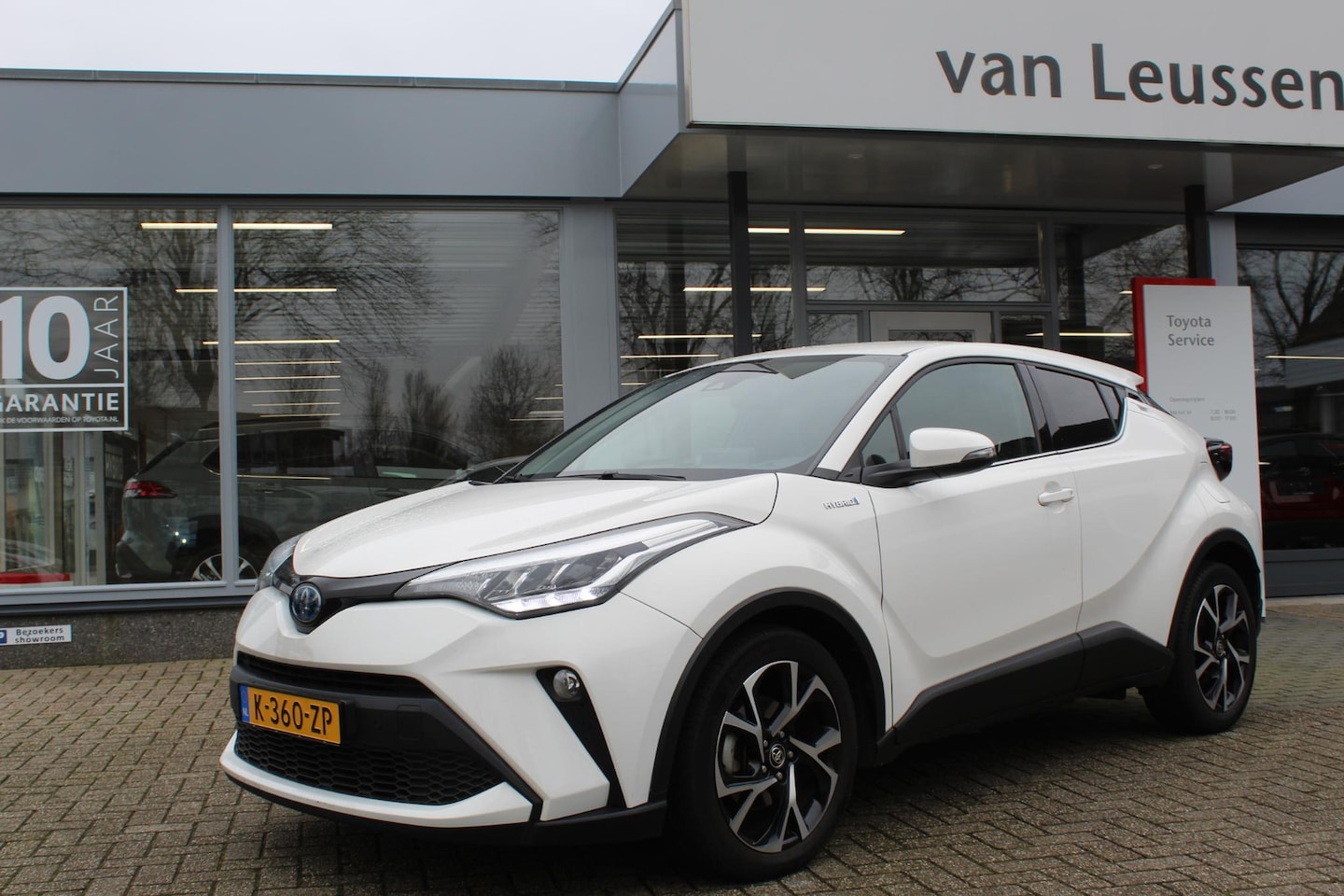 Toyota C-HR - 1.8 Hybrid Dynamic 1.8 Hybrid Dynamic - AutoWereld.nl