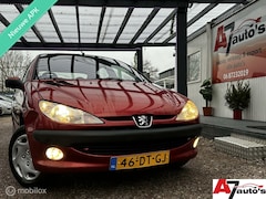 Peugeot 206 - 1.4 Nieuwe APK