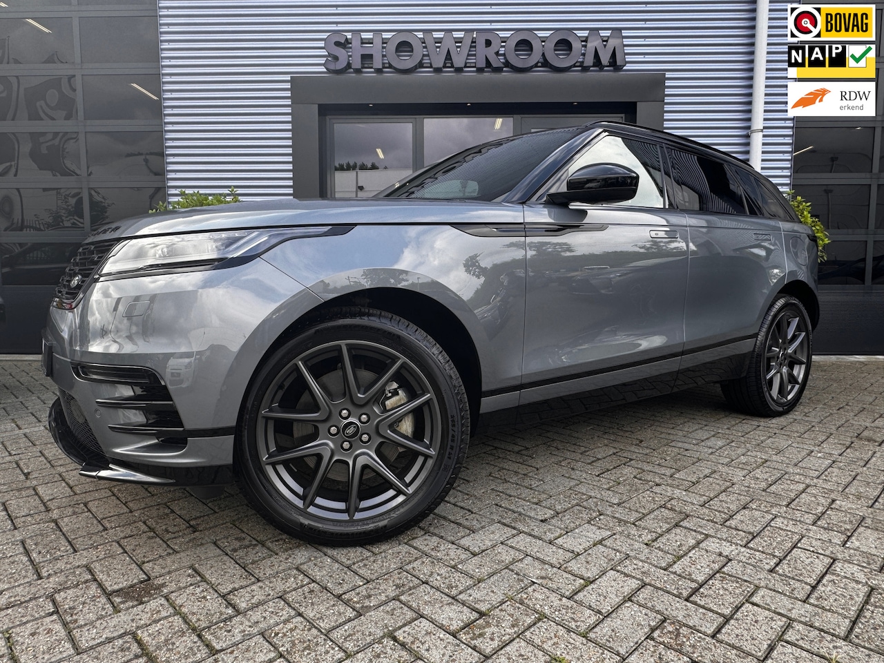 Land Rover Range Rover Velar - 2.0 P400e AWD Dynamic SE PHEV Stuur en Stoelverwaming|Head Up|Pano - AutoWereld.nl