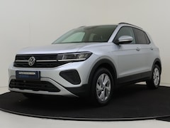 Volkswagen T-Cross - 1.0 TSI Life Edition | Stoelverwarming | Parkeersensoren | CarPlay | Climate control | Ada