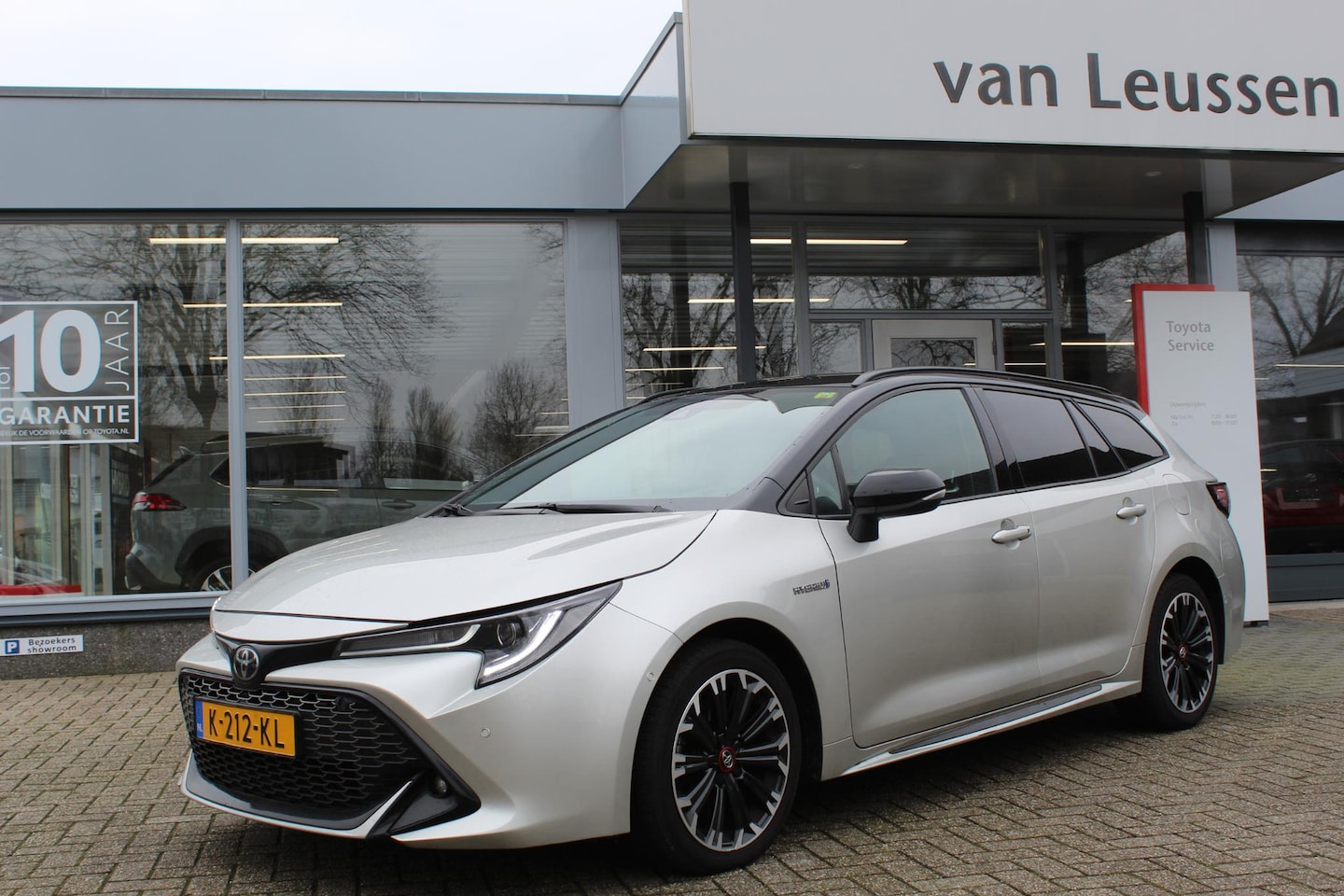 Toyota Corolla Touring Sports - 2.0 Hybrid GR-Sport 2.0 HYBRID GR-SPORT - AutoWereld.nl