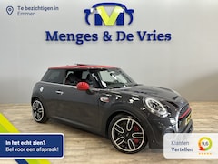 MINI John Cooper Works - 2.0 231 PK JCW | Airco ECC | Sportstoelen | LED | Panorama | Harman Kardon | Camera | Head