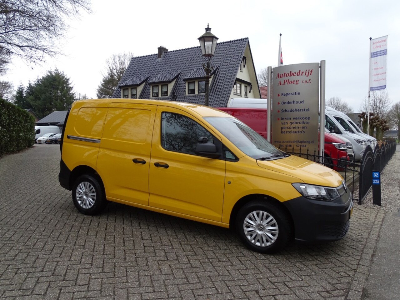 Volkswagen Caddy Cargo - 2.0 TDI Trend NAVI APP CARPLAY NMST 1e eig - AutoWereld.nl