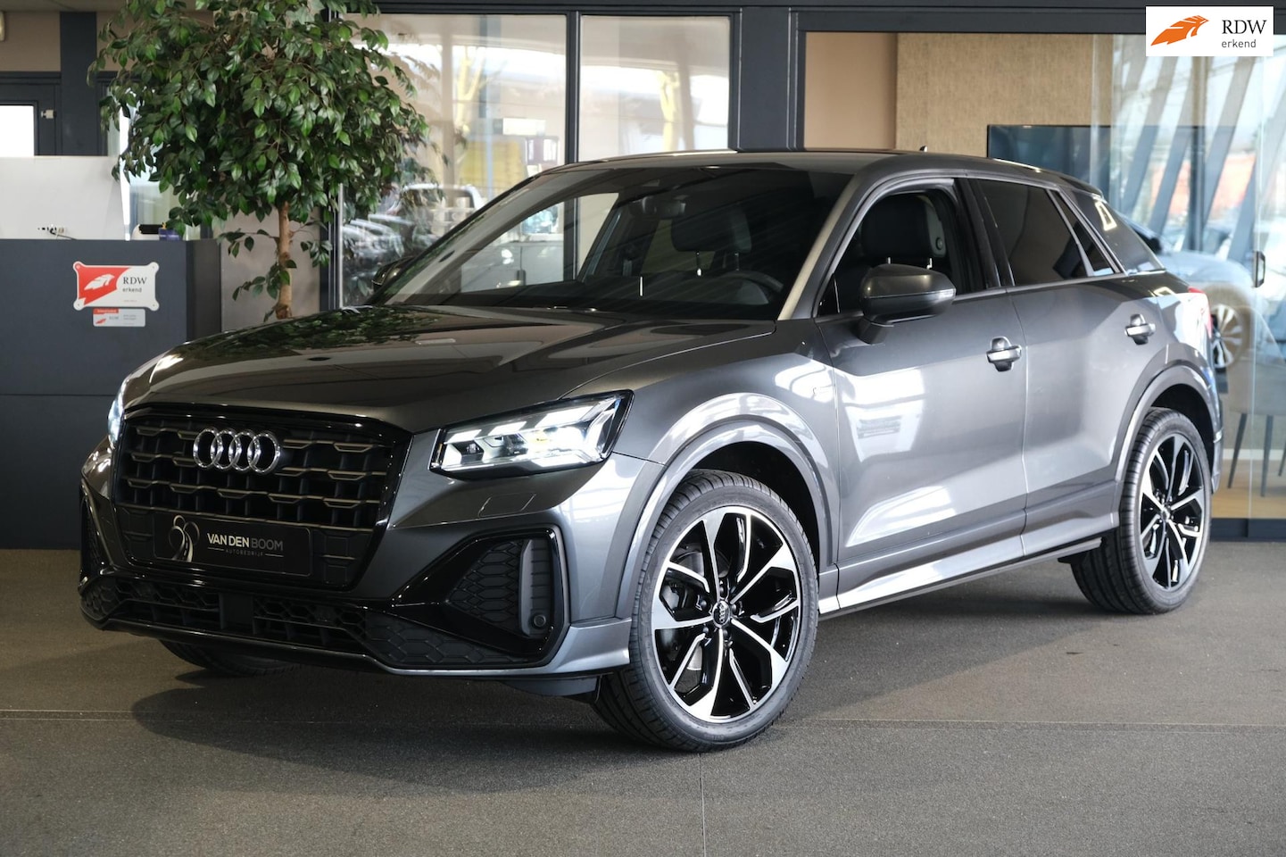 Audi Q2 - 35 TFSI S-Tronic 2 x S-Line Black Pack Virtual Leder Navi Led Pdc - AutoWereld.nl