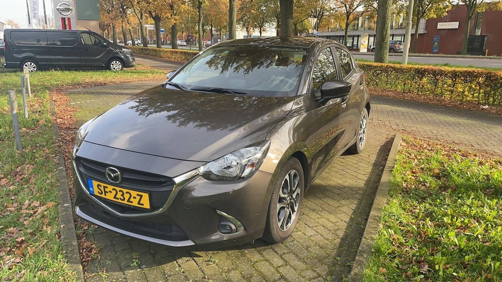 Mazda 2 - 1.5 Skyactiv-G Dynamic+ 1e eig., Nav, Cruise, Airco, Lm velgen, - AutoWereld.nl