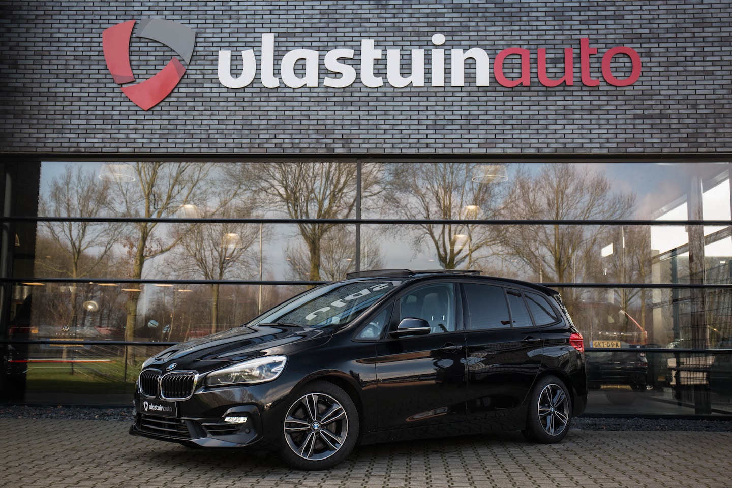 BMW 2-serie Gran Tourer - 220i 7p. Executive Edition 220i 7p. Executive Edition , Pano dak, HUD, Trekhaak, - AutoWereld.nl