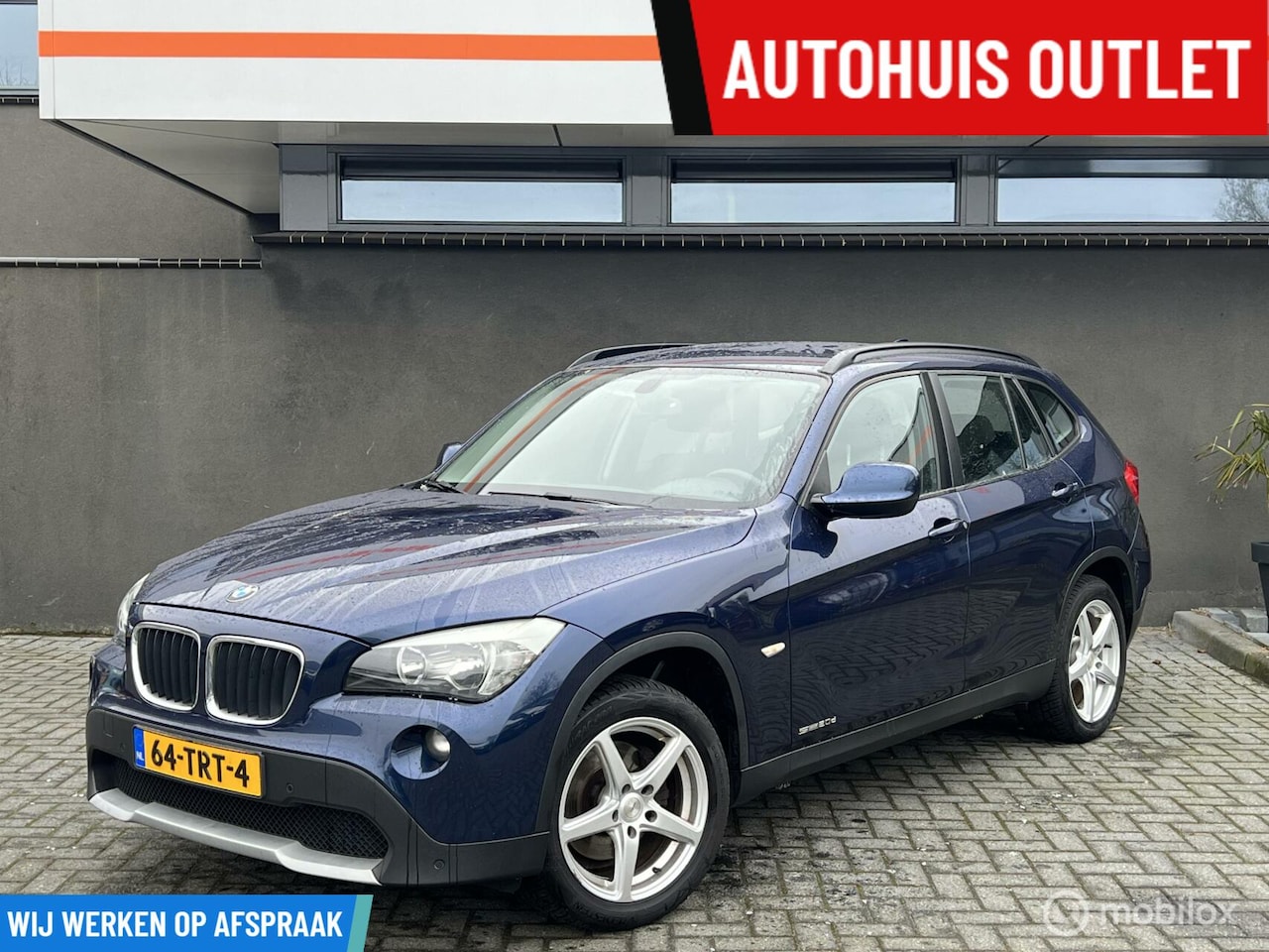 BMW X1 - sDrive20d Executive / Top onderhouden / Winterbanden - AutoWereld.nl