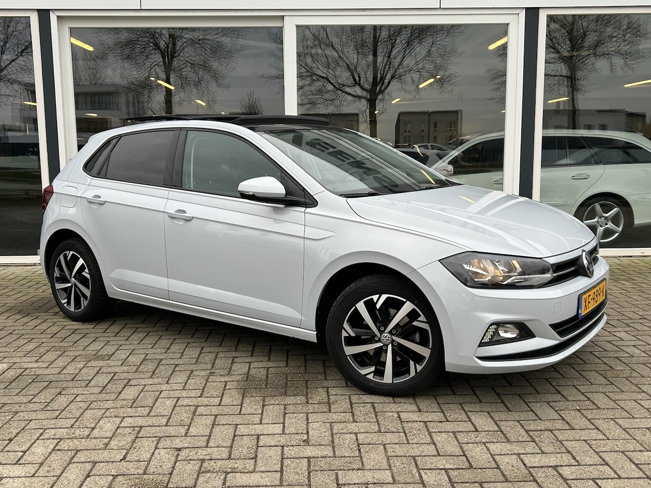 Volkswagen Polo - 1.6 TDI Comfortline Business 50% deal 6.475,- ACTIE Schuif-Kantel dak / ACC / Carplay / Cl - AutoWereld.nl