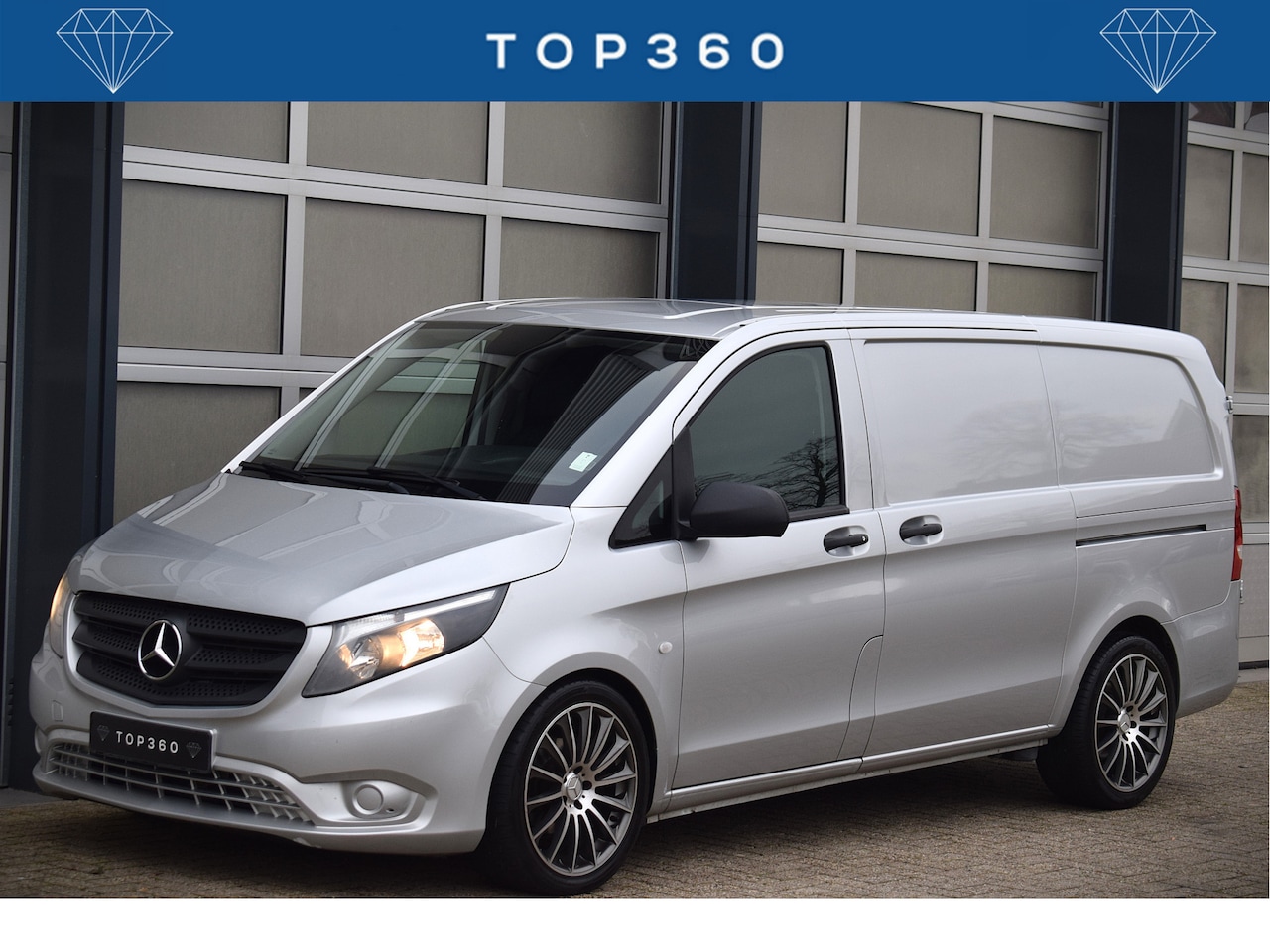 Mercedes-Benz Vito - 116 CDI Lang Dubbele schuifdeur | Leer | Trekhaak | Automaat - AutoWereld.nl