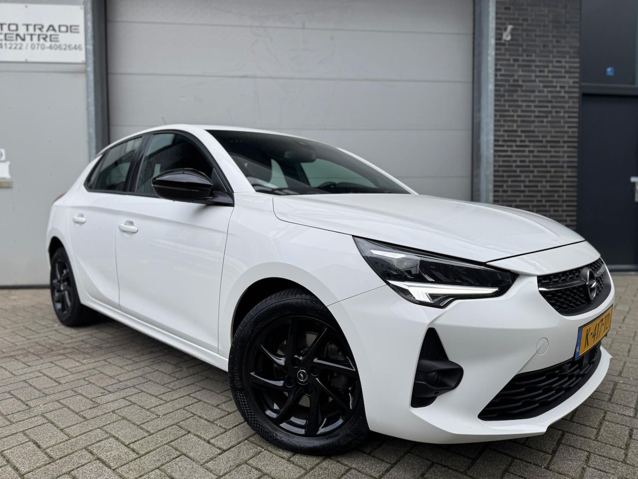 Opel Corsa - 1.2 GS Line [Dealer OH|Virtual|Xenon|Carplay|Cruise|Navi|PDC] - AutoWereld.nl