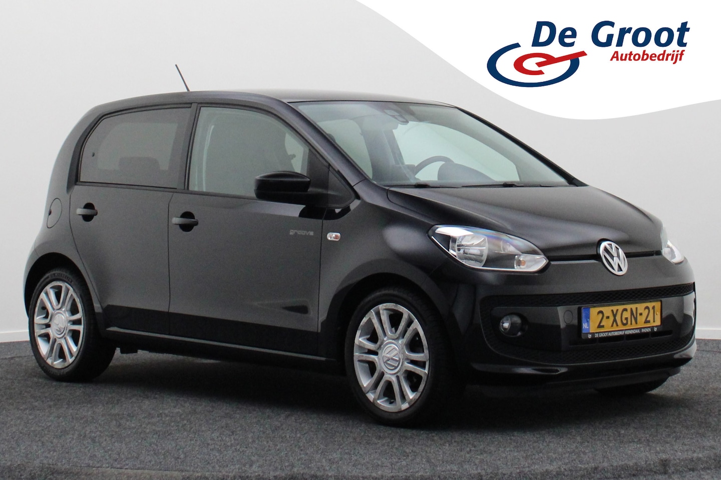 Volkswagen Up! - 1.0 groove up! BlueMotion 1.0 groove up! BlueMotion - AutoWereld.nl