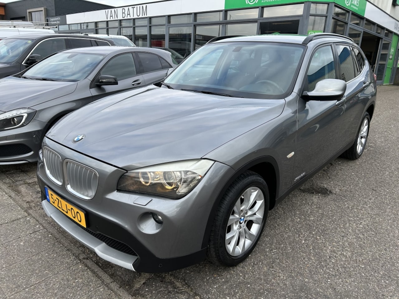 BMW X1 - xDrive28i - AutoWereld.nl