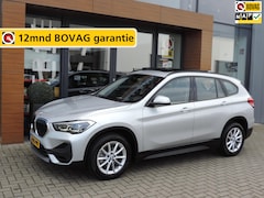 BMW X1 - SDrive18i Executive Edition AUTOMAAT 19.000km | 1e Eig | NLauto | Panodak | Camera | LED k