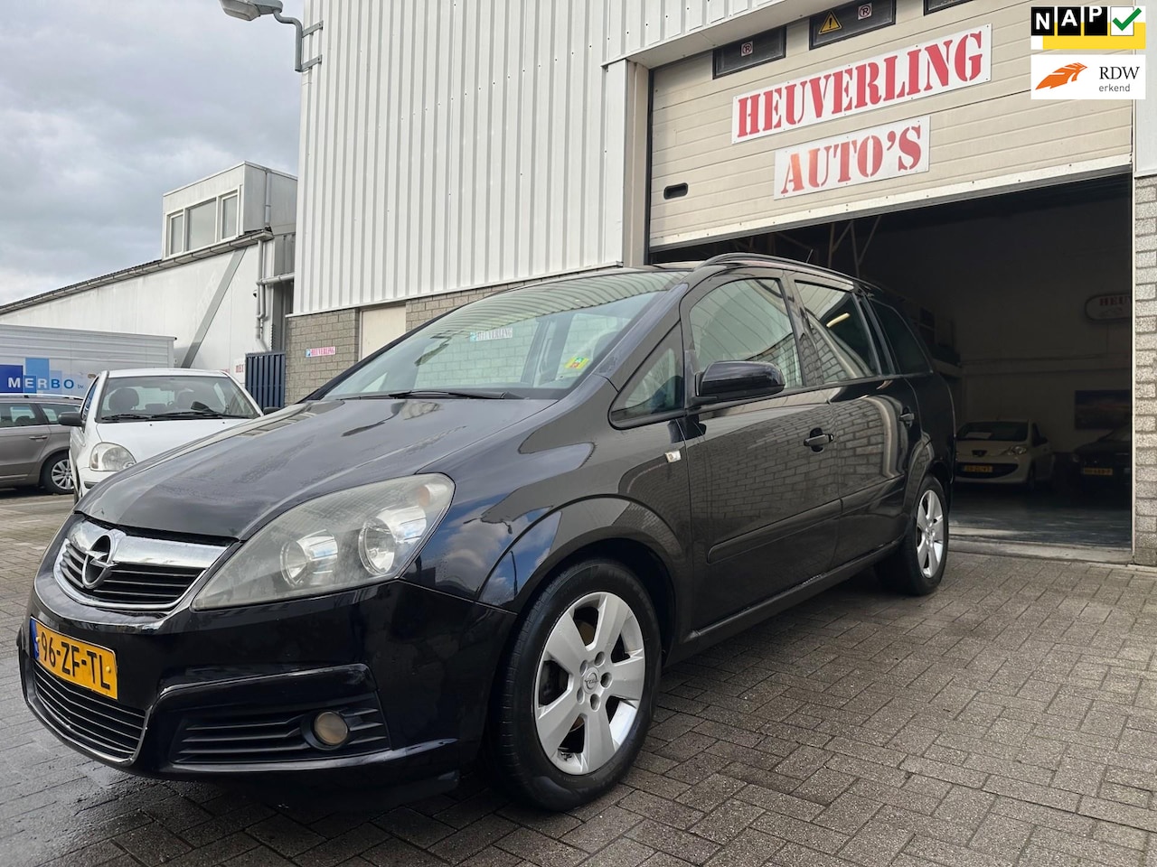 Opel Zafira - 1.8 Temptation|Airco|7Pers|Trekhaak|LM Velgen - AutoWereld.nl