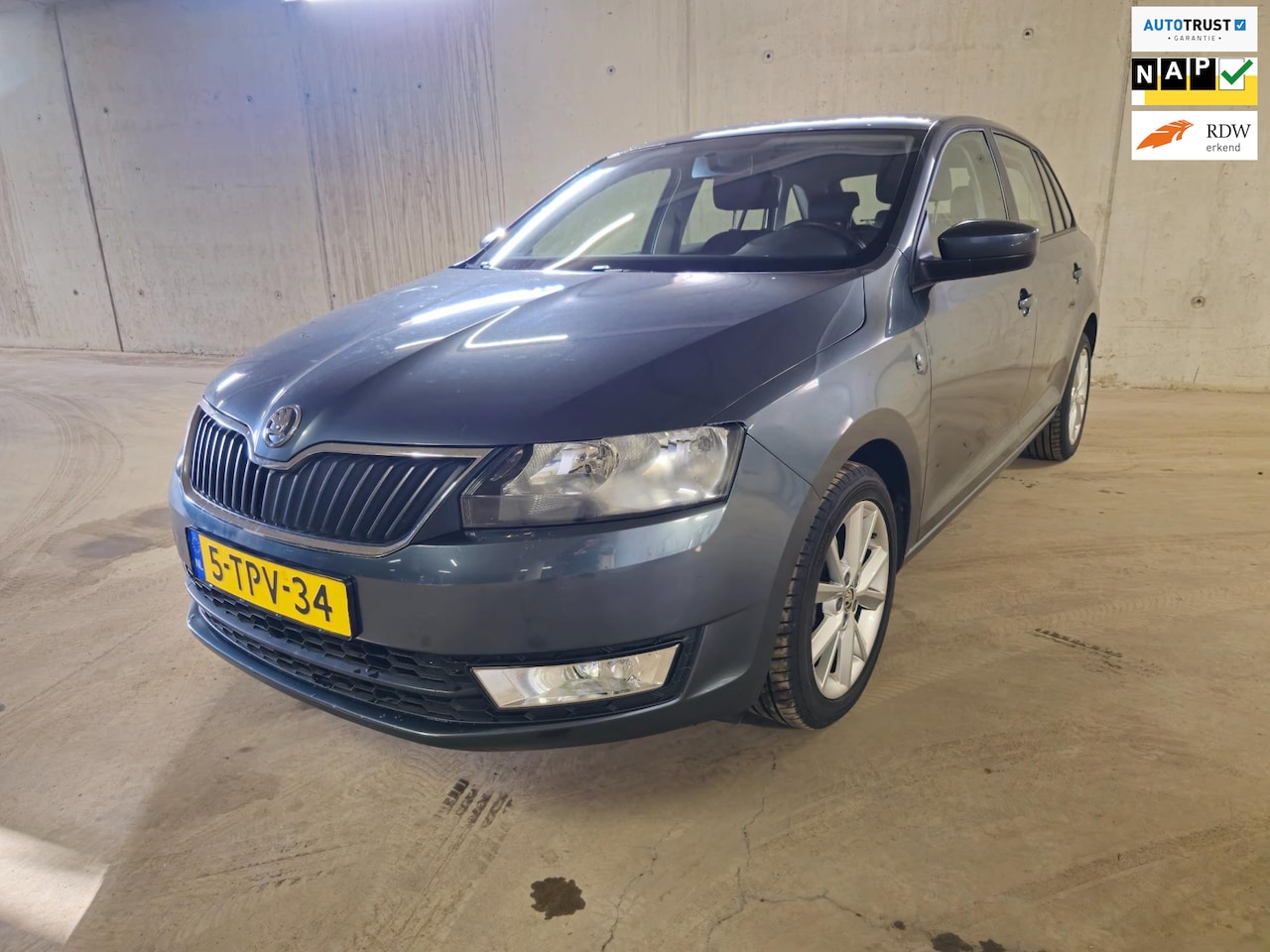 Skoda Rapid Spaceback - 1.2 TSI Greentech Ambition Businessline Pro 1.2 TSI Greentech Ambition Businessline Pro - AutoWereld.nl