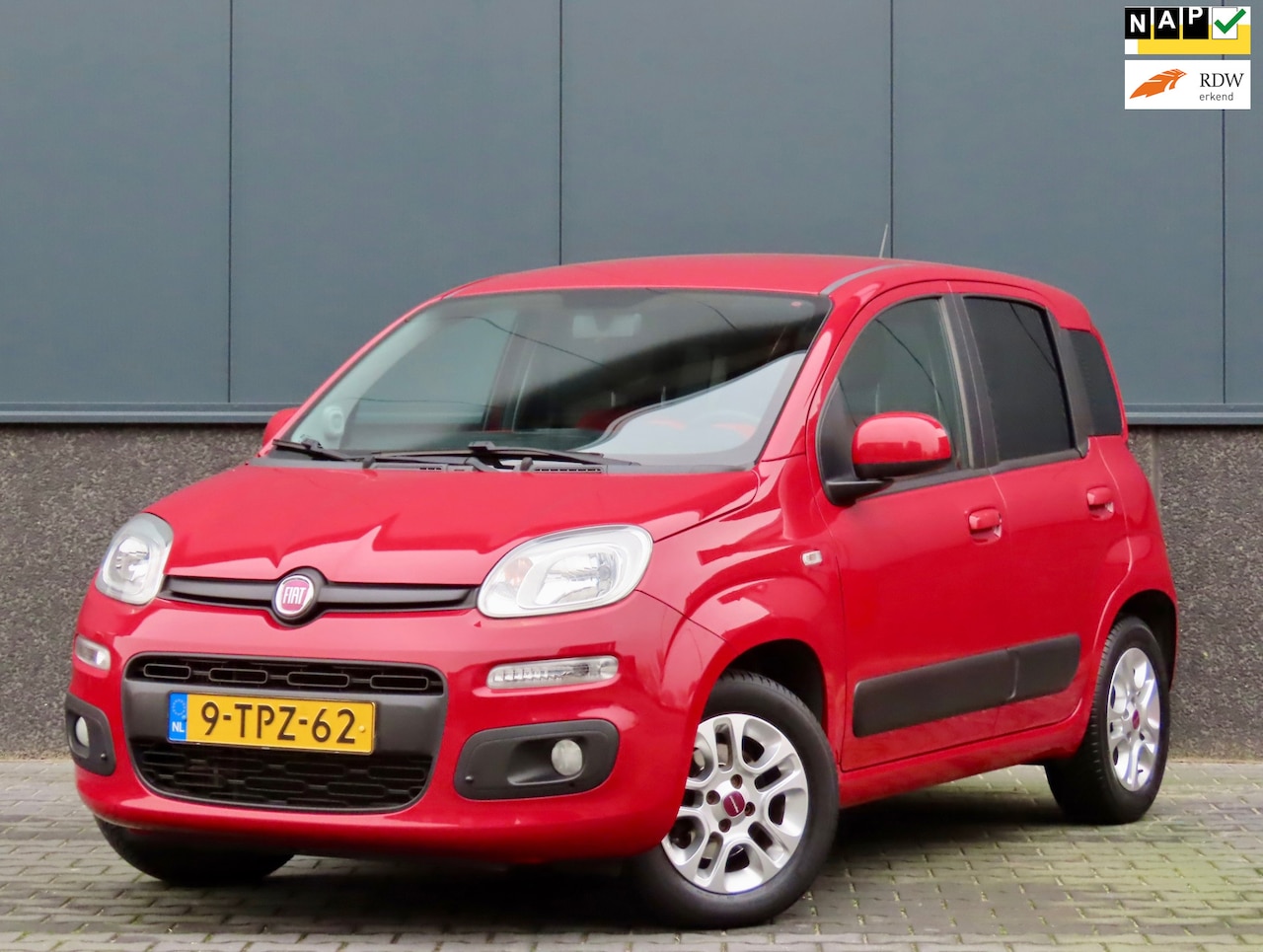 Fiat Panda - 0.9 TwinAir Lounge Airco | Vooruitverwarming - AutoWereld.nl