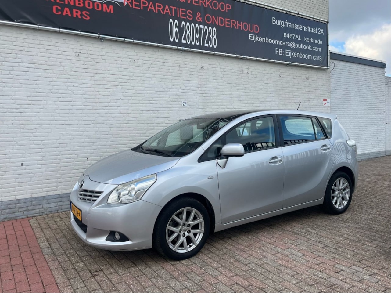 Toyota Verso - 1.8 VVT-i Business 1.8 VVT-i Business - AutoWereld.nl