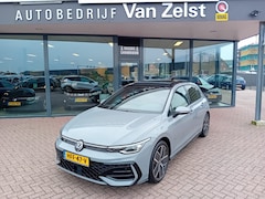 Volkswagen Golf - 1.5 eTSI R-Line Edition Automaat, Pano, Digitaal instrumentenpaneel, App Connect, Sfeerver