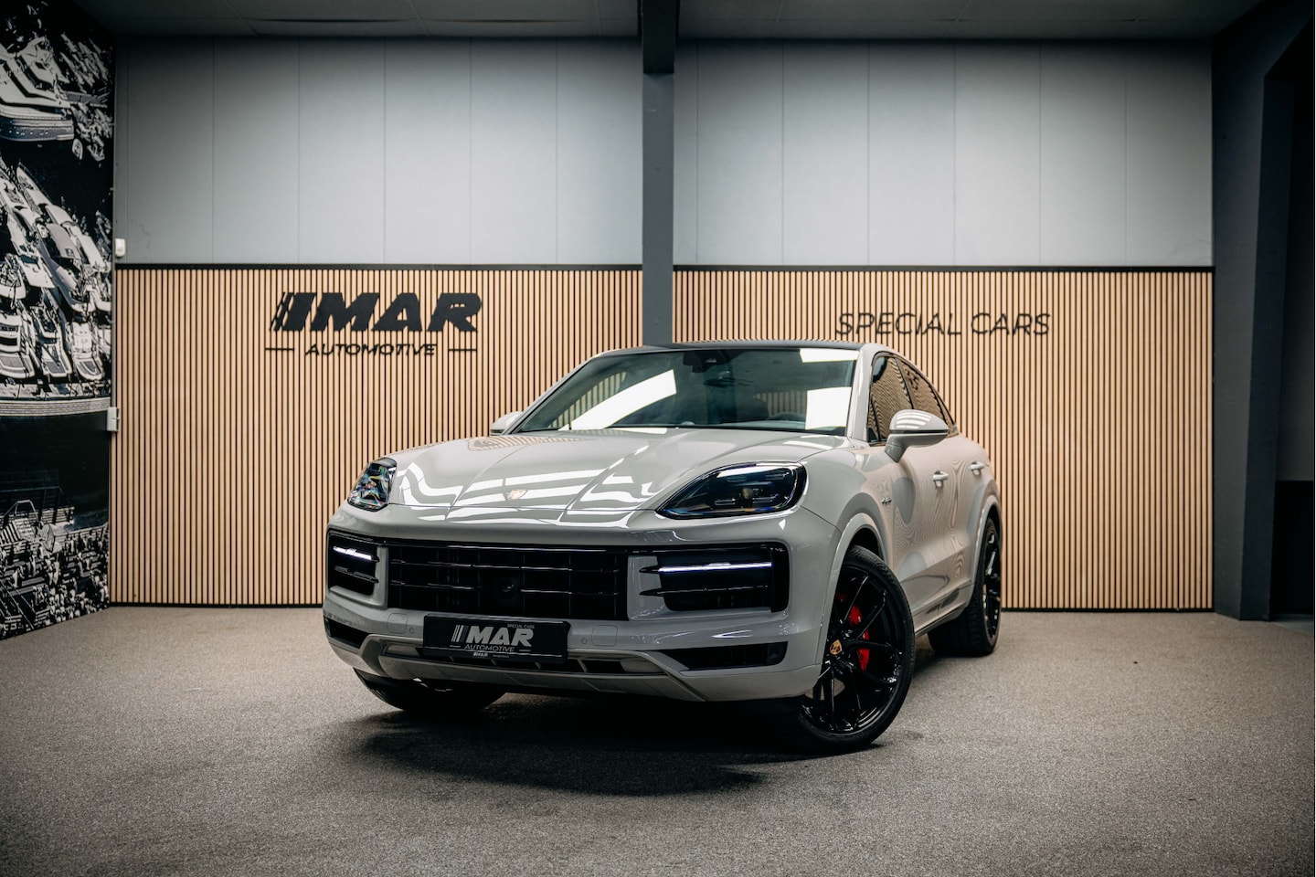 Porsche Cayenne Coupé - 3.0 E-Hybrid Mooie Kreide grijze Cayenne 3.0 Hybride - AutoWereld.nl